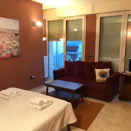 Sparano Class 8 Apartment *